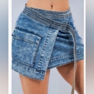 Blue Turtle Denim Asymmetrical Skirt Size Small